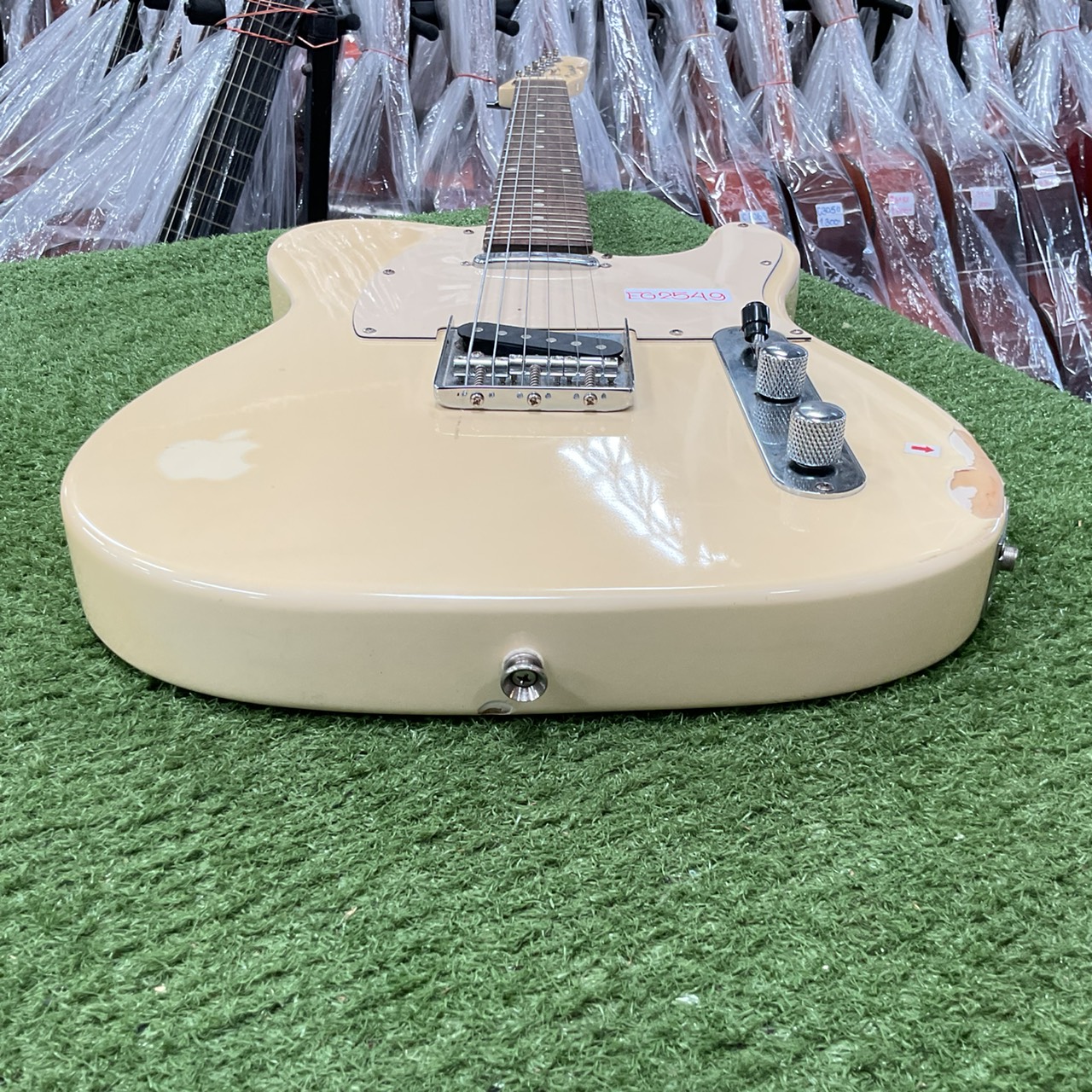 กีต้าร์ไฟฟ้า Triumph