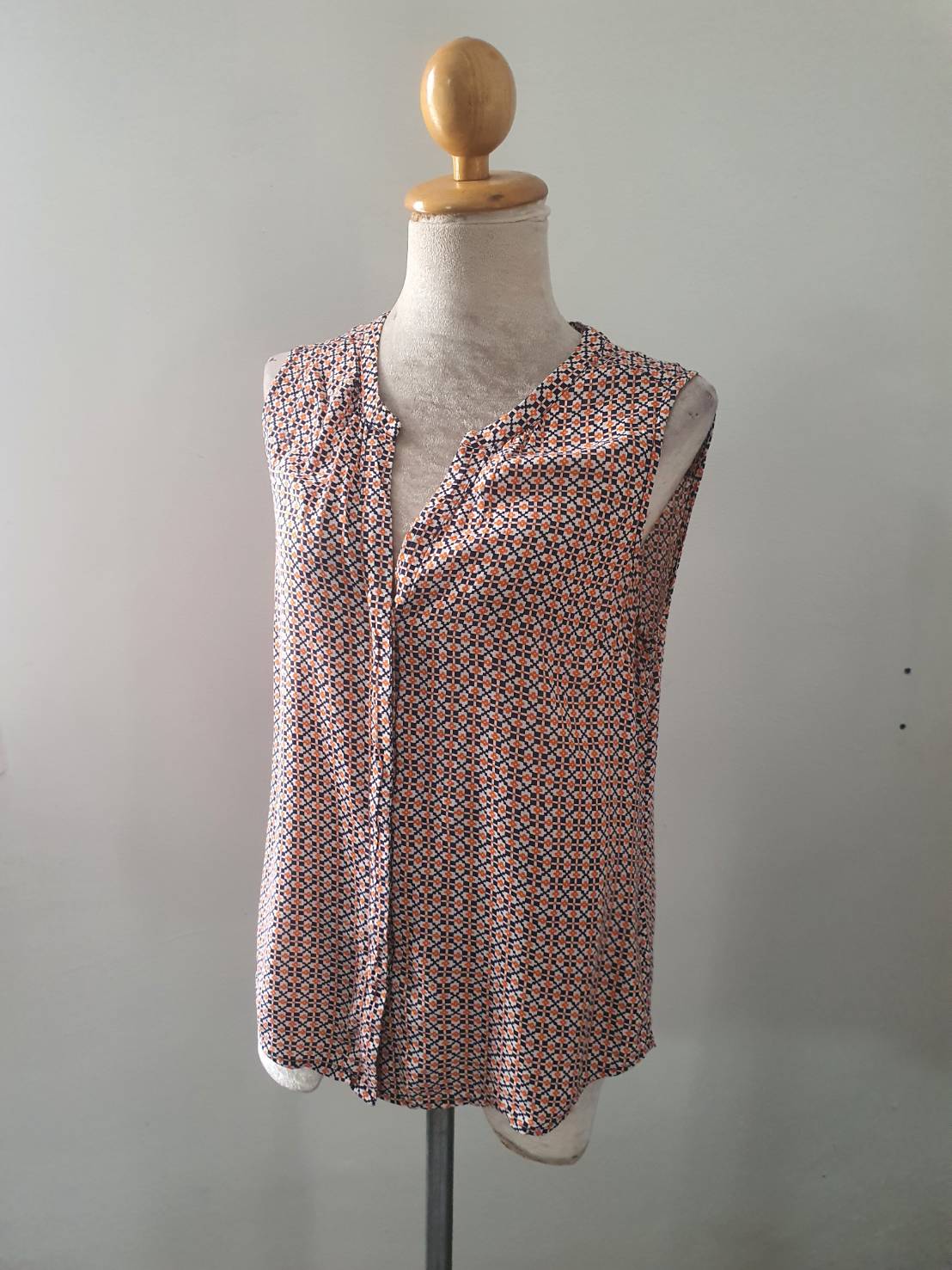 FF06103 เสื้อแฟชั่น มือสอง ลายดดอกส้ม แบรนด์ Dalia Collection อก 36 นิ้ว