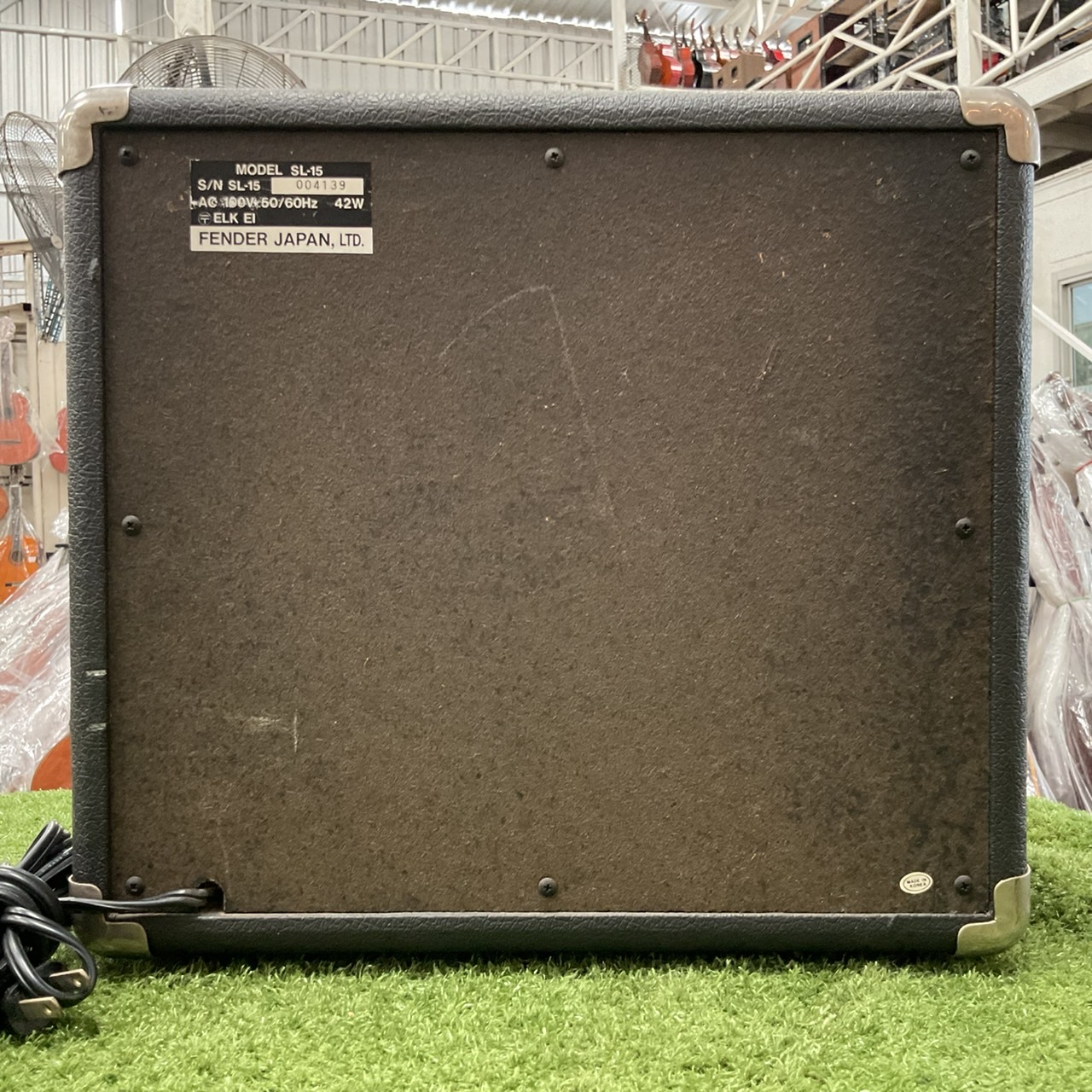 แอมป์กีต้าร์ Fender : SL-15