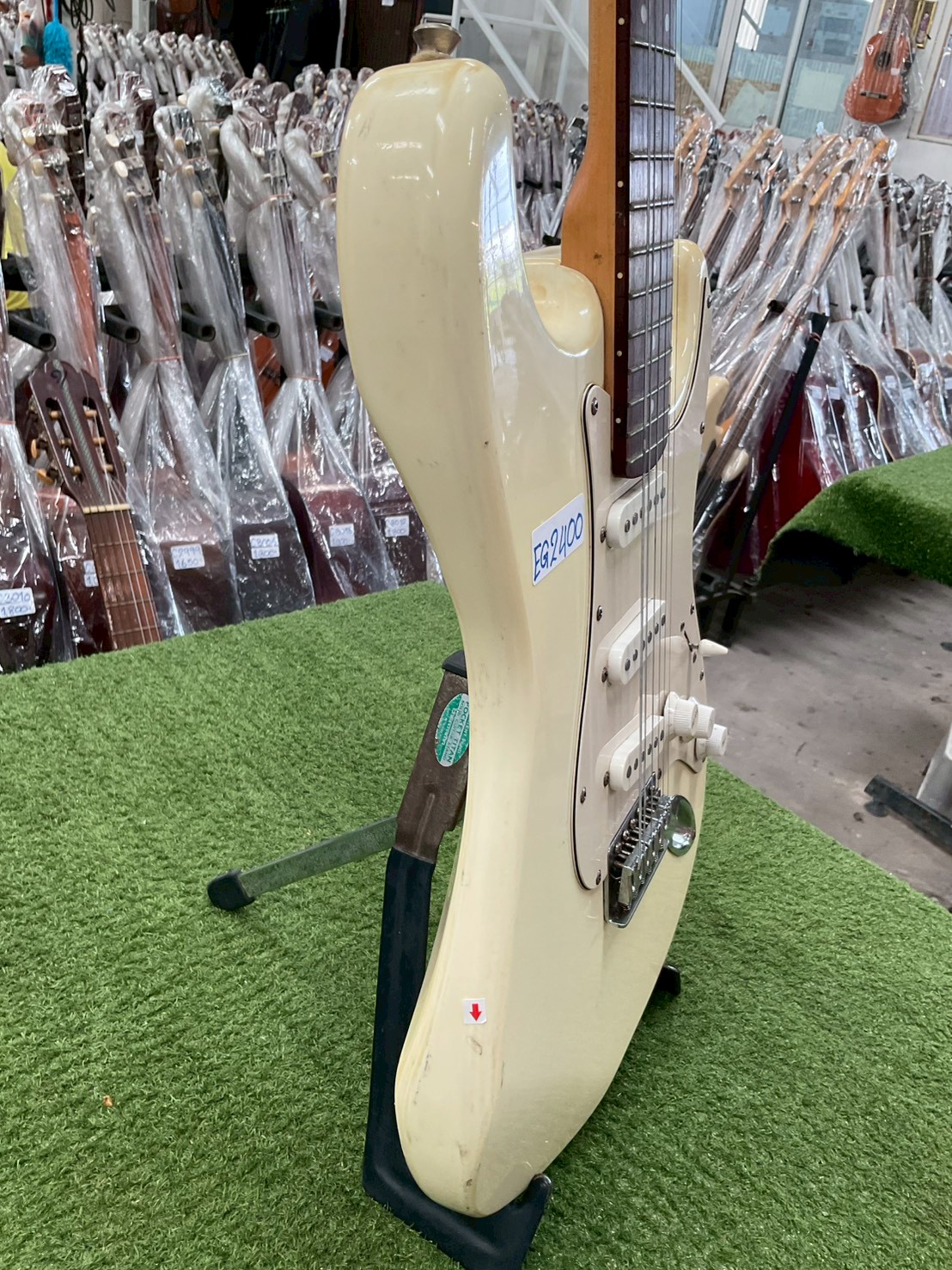 กีต้าร์ไฟฟ้า PhotoGenic