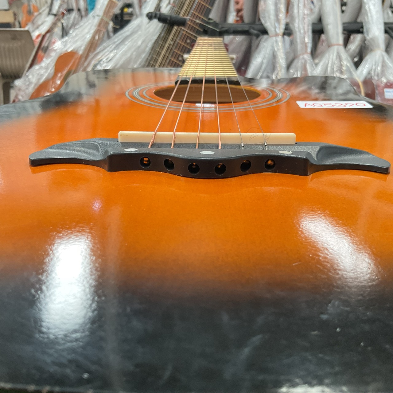 กีต้าร์โปร่ง Chelldee : 38C