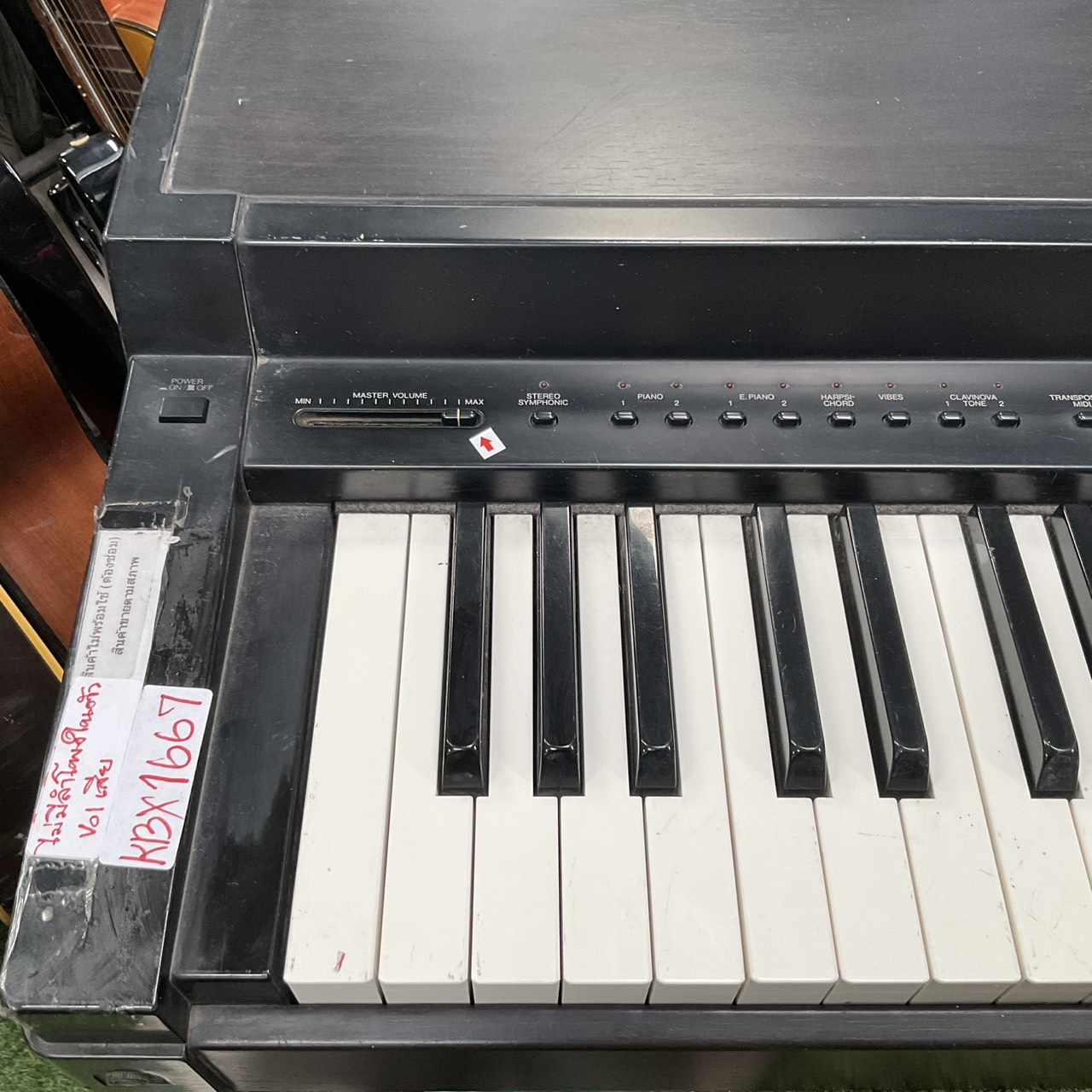 เปียโน YAMAHA : CLP-100 สินค้าไม่พร้อมใช้งาน (ต้องซ่อม)