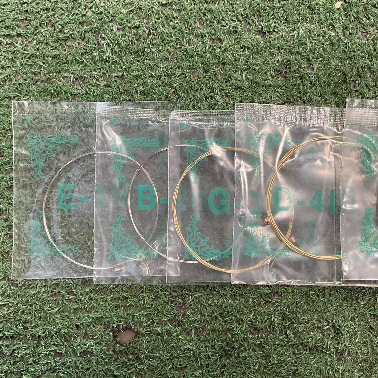 สายกีต้าร์โปร่ง (จำนวน 3 ชุด)