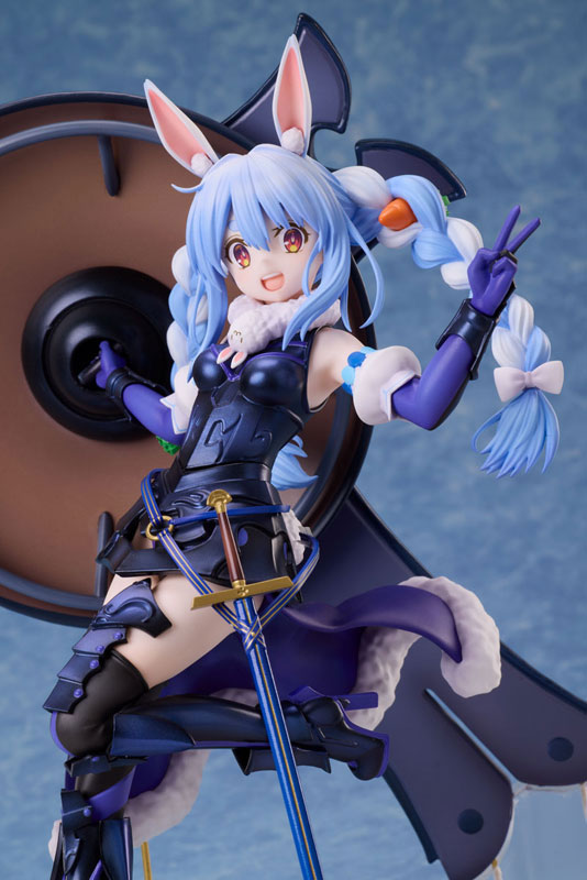 Usada Pekora x Mash Kyrielight 1/7 Collaboration Figure(Pre-order)