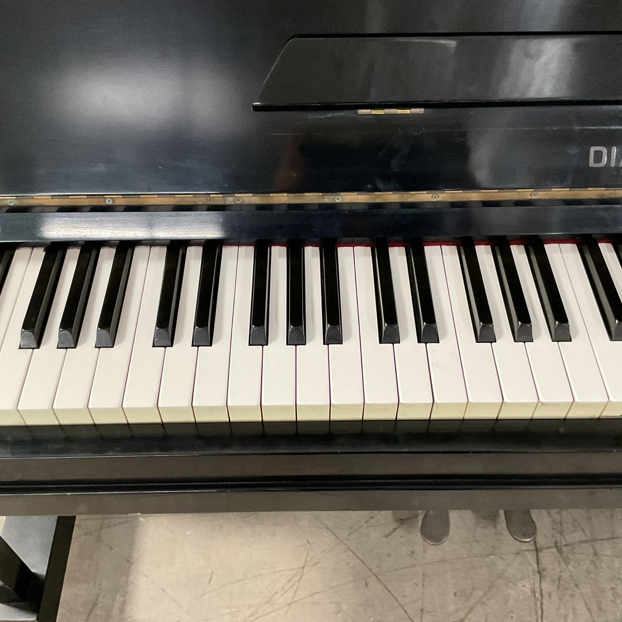 เปียโนอัพไลท์ DIAPASON HAMAMATSU : No.125