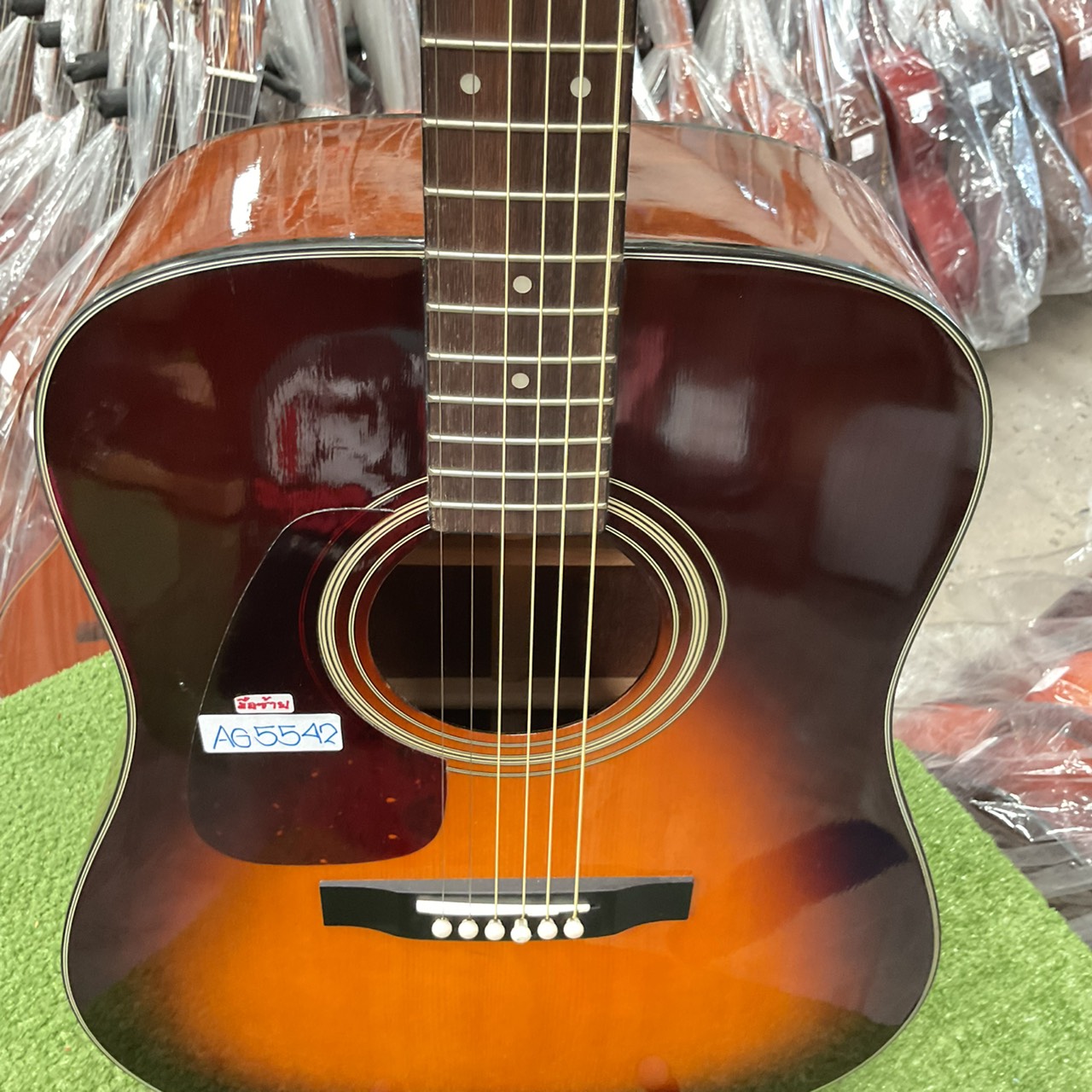 กีต้าร์โปร่ง MORRIS : MD-307LHTS