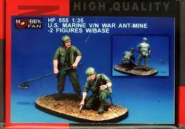 โมเดลฟิกเกอร์ทหารพร้อมฐาน AFV ขนาด 1/35 HF555 USMC ANTI-MINE(V.N.WAR)