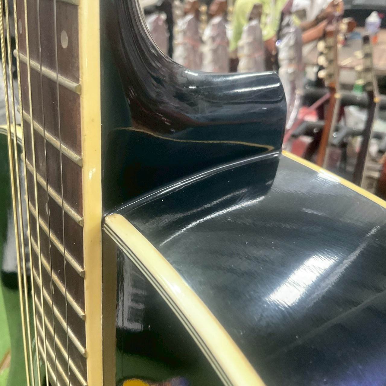 กีต้าร์โปร่ง ARIA : ADF-200BK