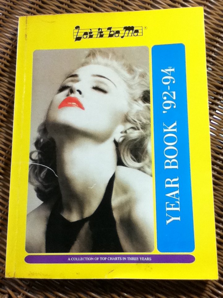 Let it be me YEAR BOOK '92-94 หนังสือรวมเพลงสากลยอดฮิตพร้อมคอร์ดกีต้าร์