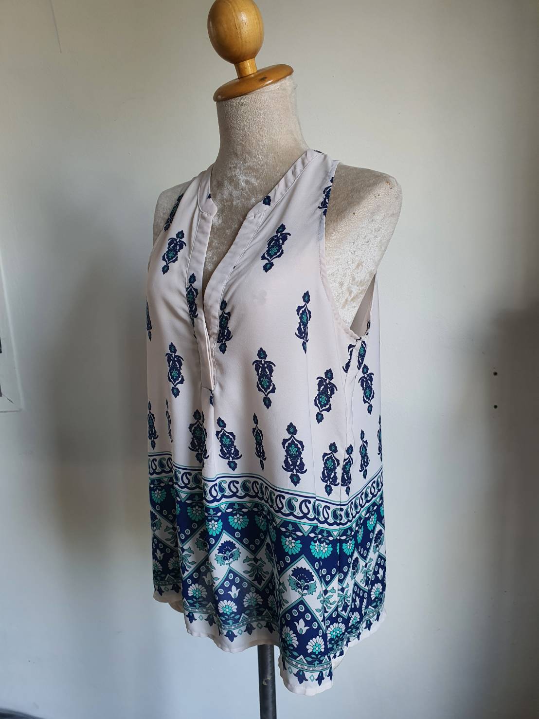 FF05322 เสื้อผ้ามือสอง ชีฟอง แบรนดื alice blue อก 36 นิ้ว