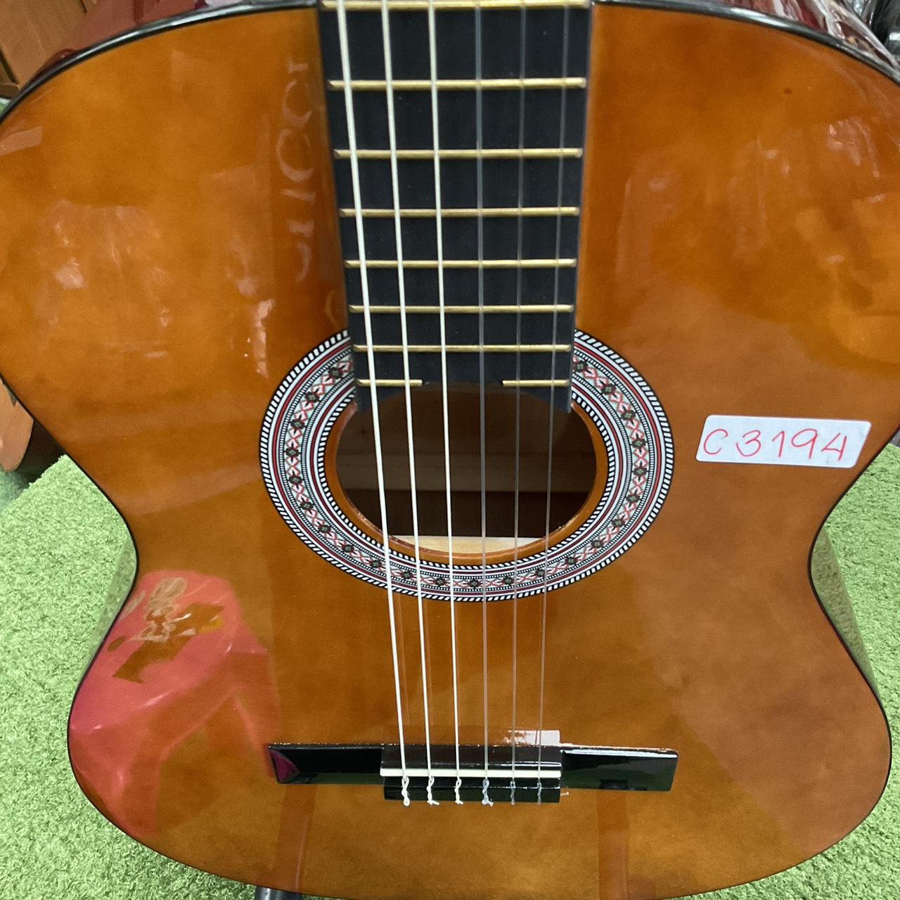 กีต้าร์คลาสสิค J & Z : JZGD3901