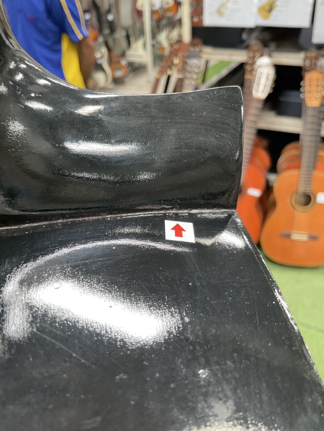 กีต้าร์คลาสสิค ยี่ห้อตามภาพ