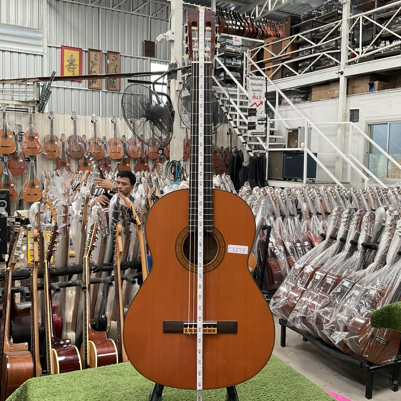 กีต้าร์คลาสสิค YAMAHA : C-180