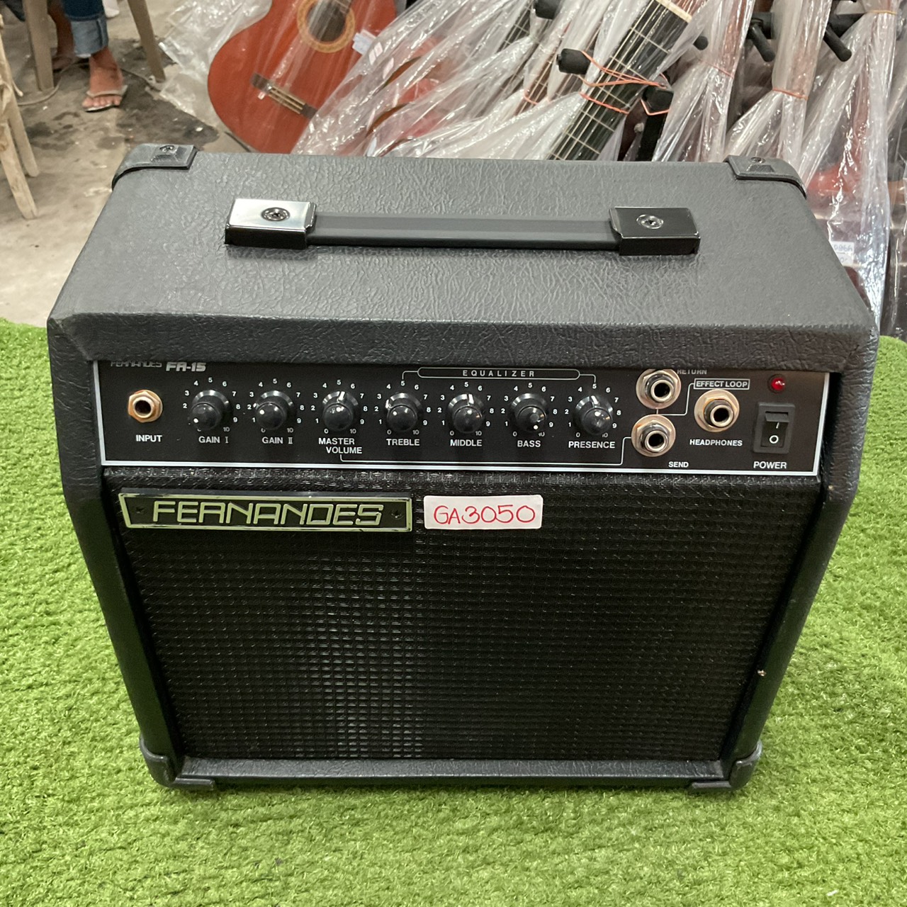 แอมป์กีต้าร์ FERNANDES : FA-15