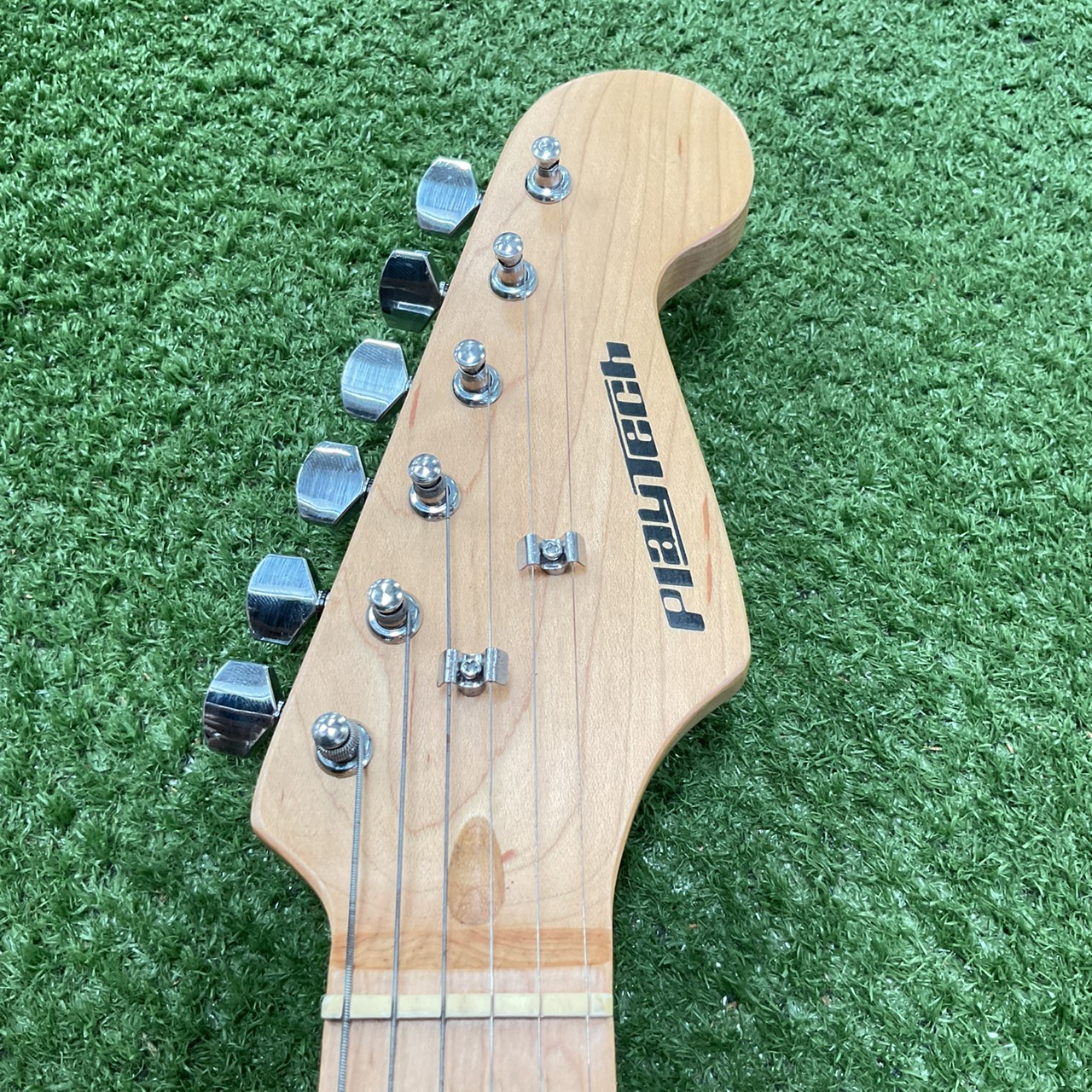 กีต้าร์ไฟฟ้า PlayTech