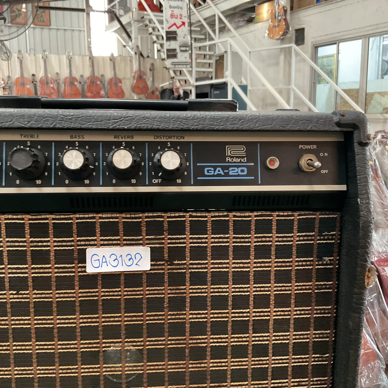 แอมป์กีต้าร์ Roland : GA-20