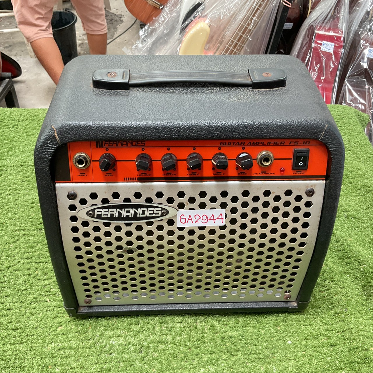 แอมป์กีต้าร์ FERNANDES : FS-10