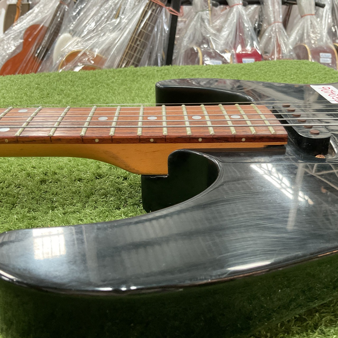 กีต้าร์ไฟฟ้า Bill's Brothers