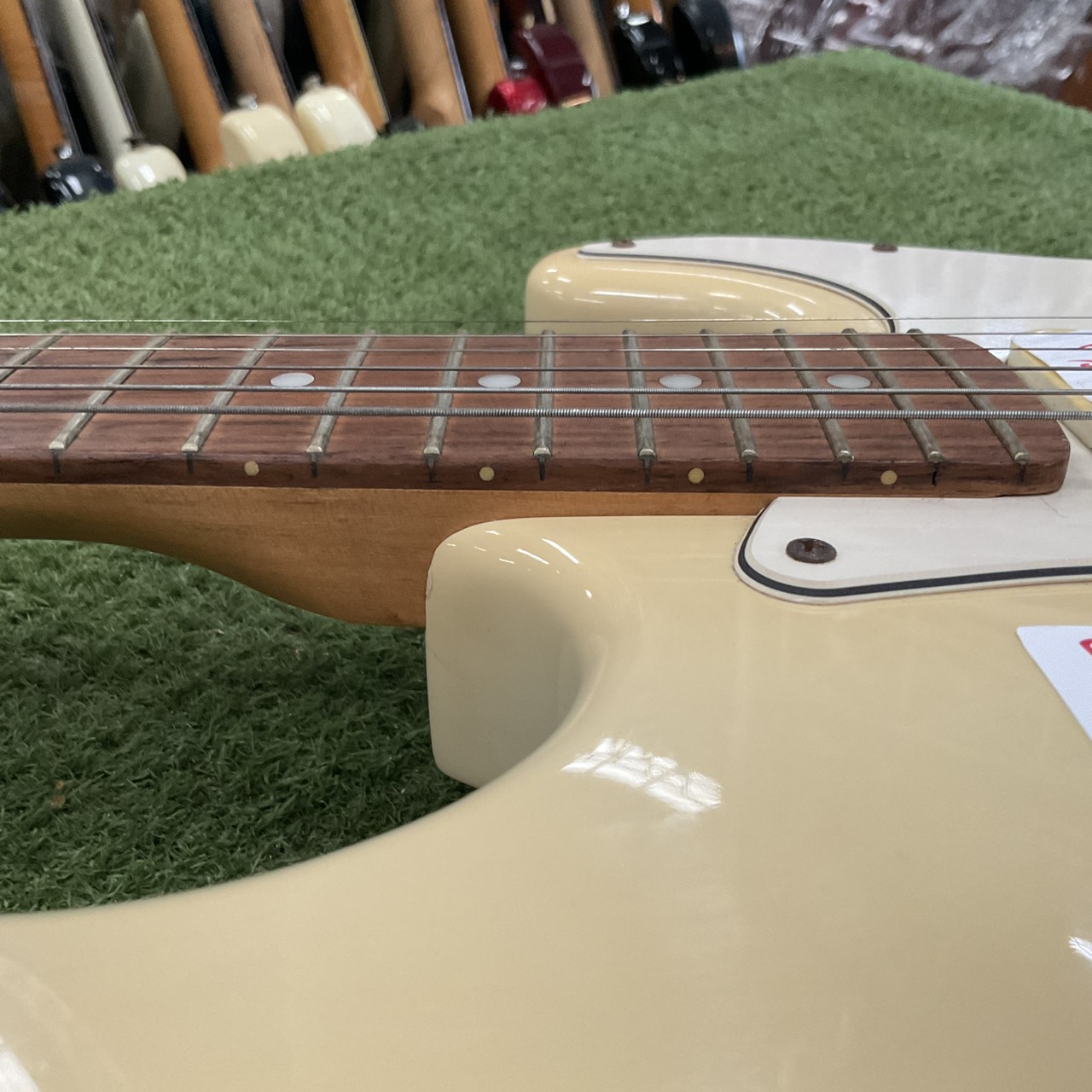 กีต้าร์ไฟฟ้า SELDER