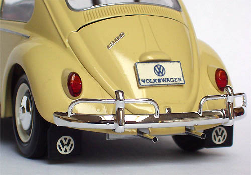 โมเดลรถจำลองทามิย่า ขนาด 1/24 TA24136 Volkswagen 1300 Beetle w/Engine