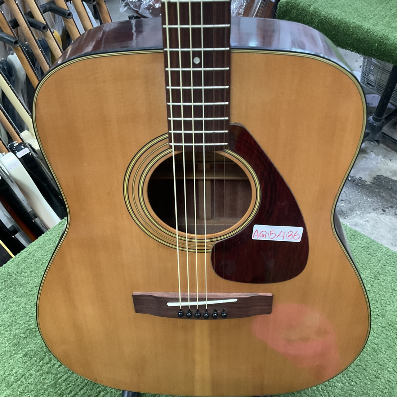 กีต้าร์โปร่ง YAMAHA : FG-160