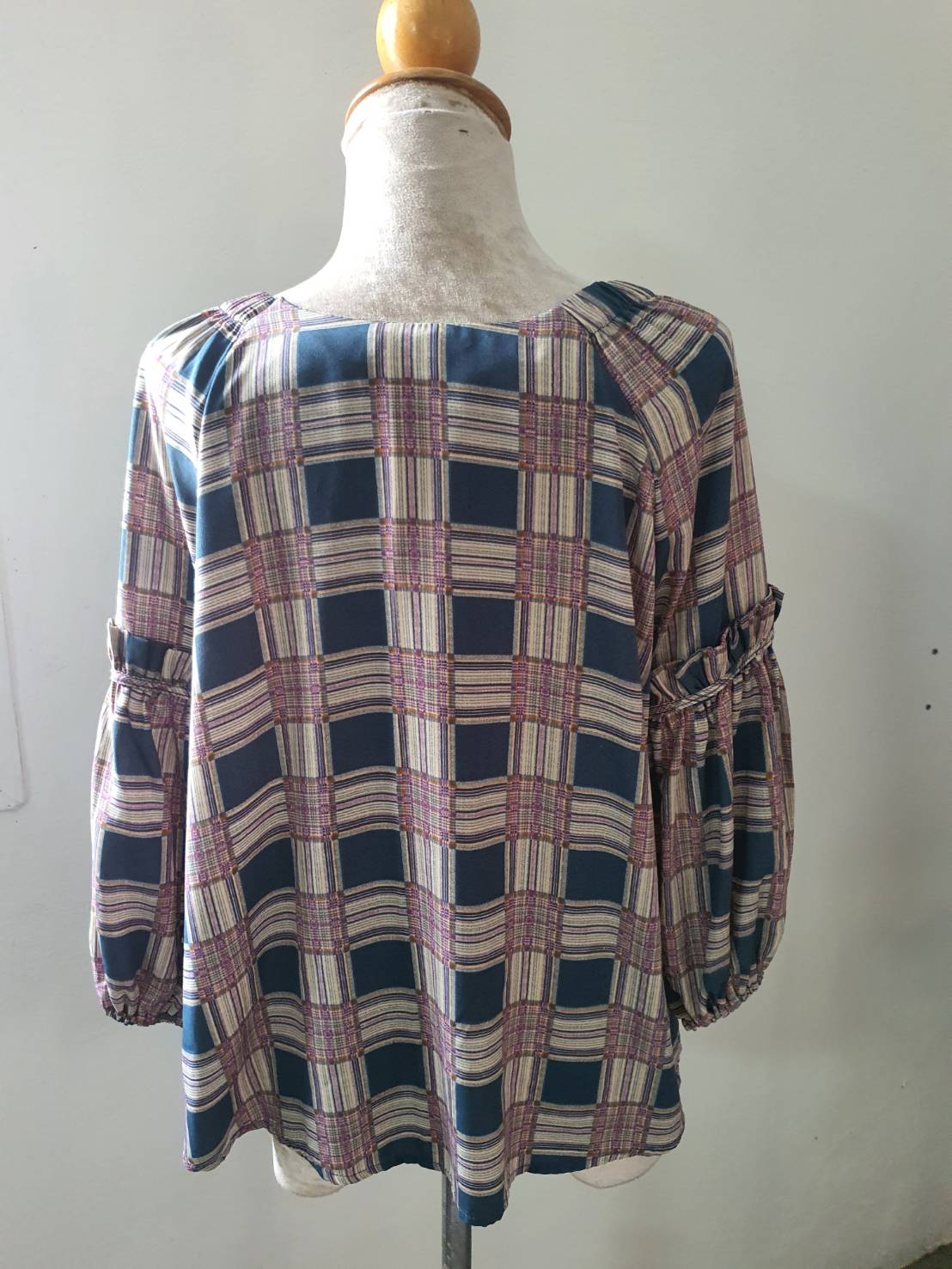 FF06521 เสื้อแฟชั่น มือสอง ลายตาราง อก 41 นิ้ว