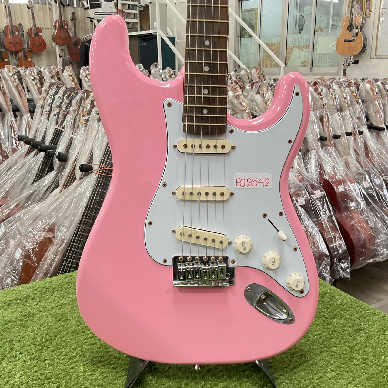 กีต้าร์ไฟฟ้า PhotoGenic