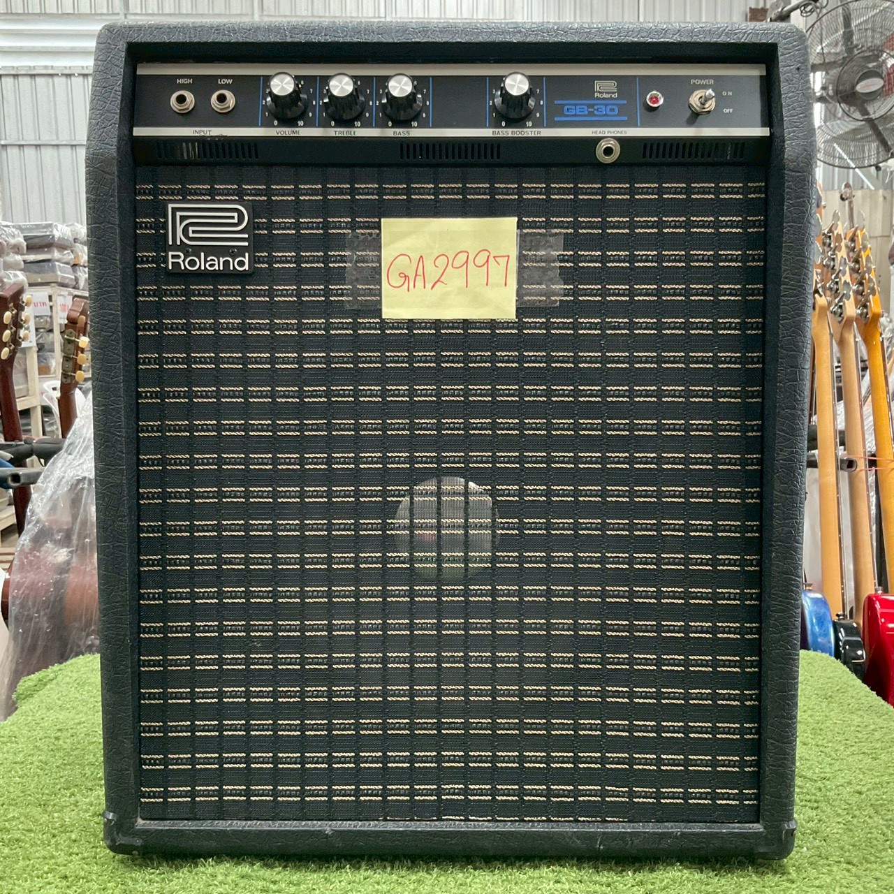 แอมป์กีต้าร์ Roland : GB-30