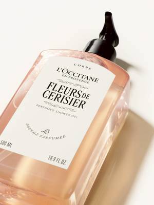 Loccitane Mousse Fleurs de Cerisier Shower Gel 500 ml.