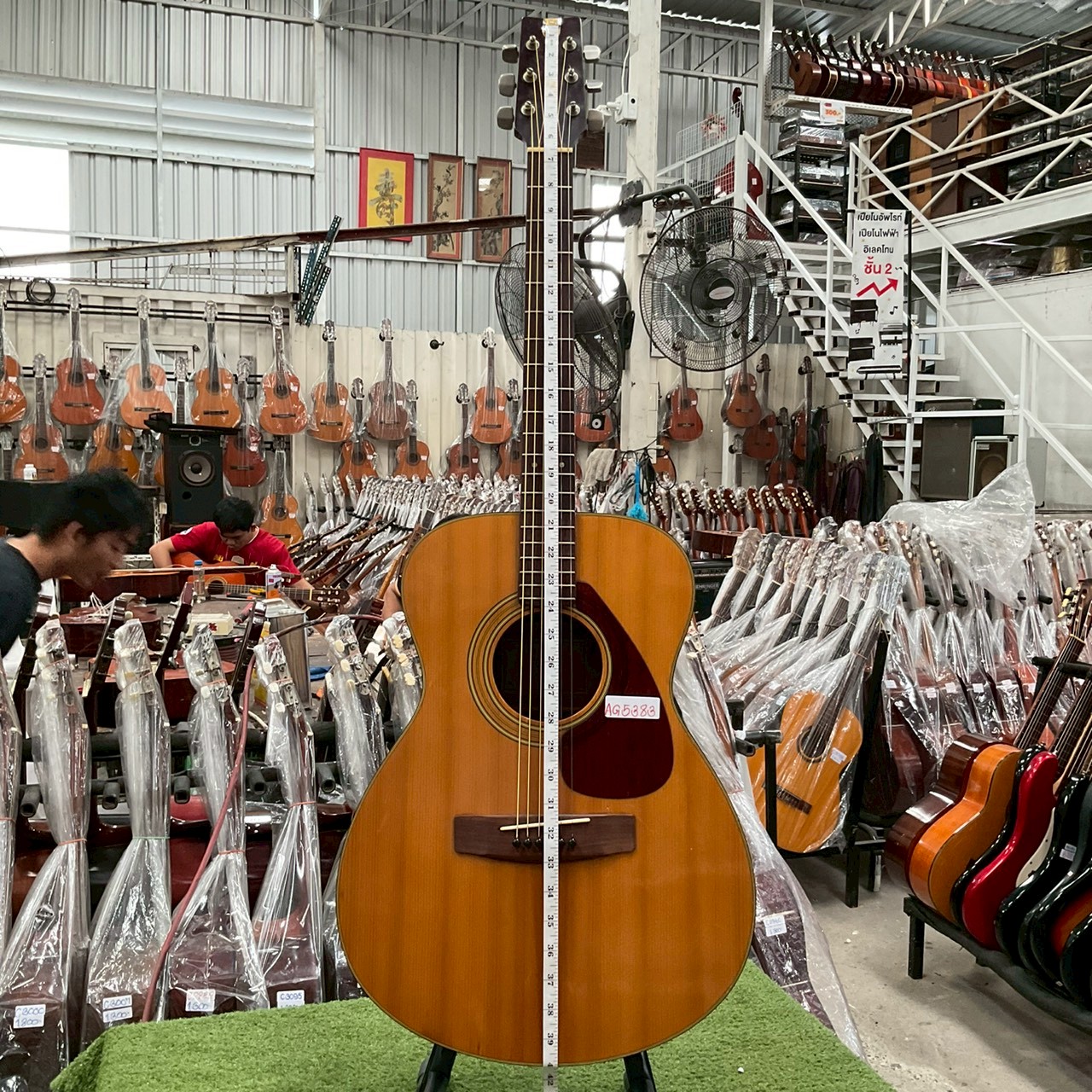 กีต้าร์โปร่ง YAMAHA : FG-130