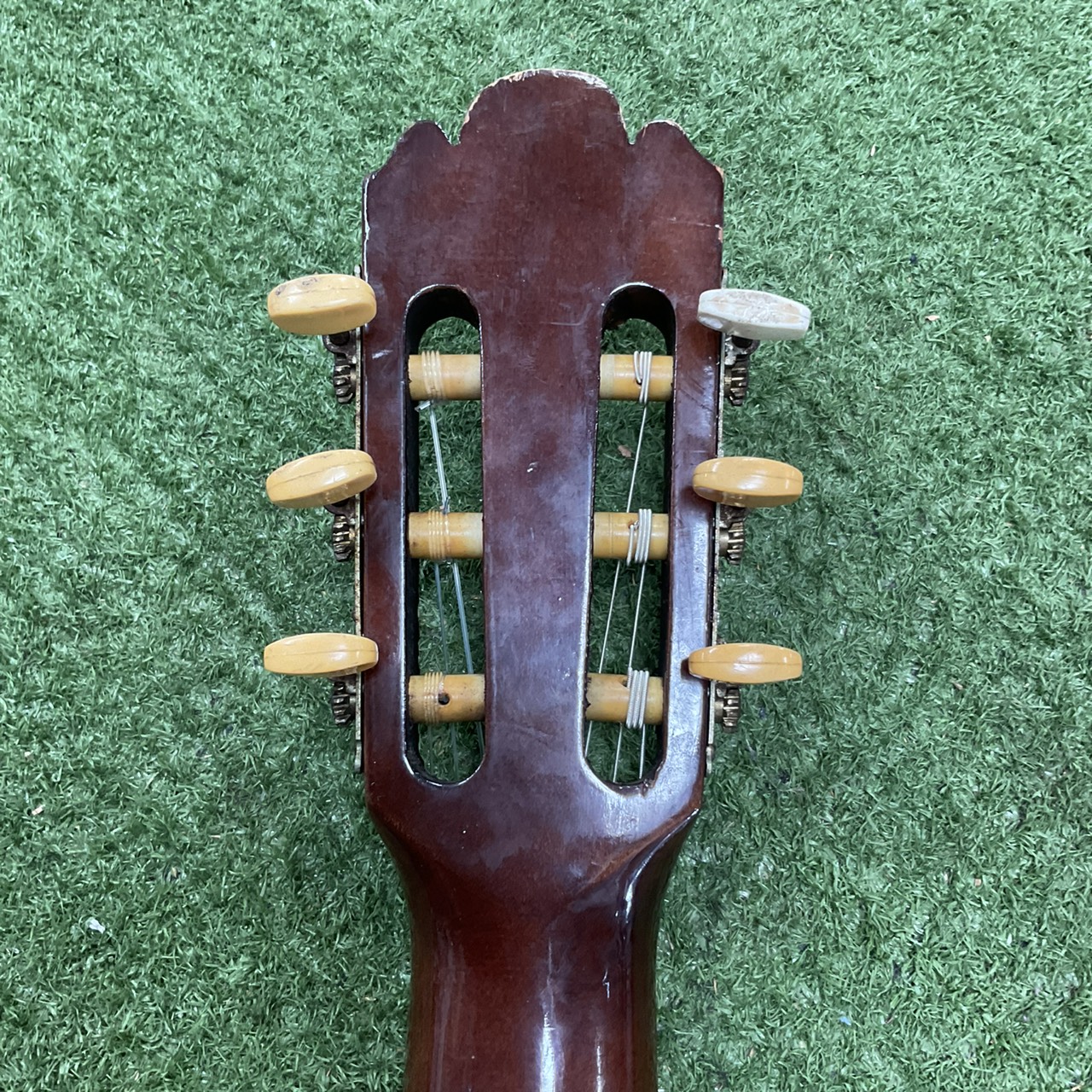 กีต้าร์คลาสสิค Mizuno