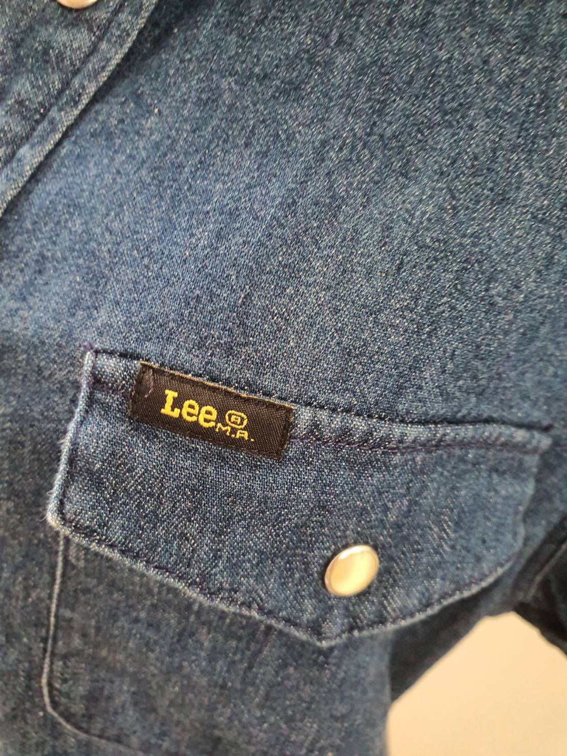 FF05460 เสื้อยีนส์ มือสอง แบรนด์ Lee