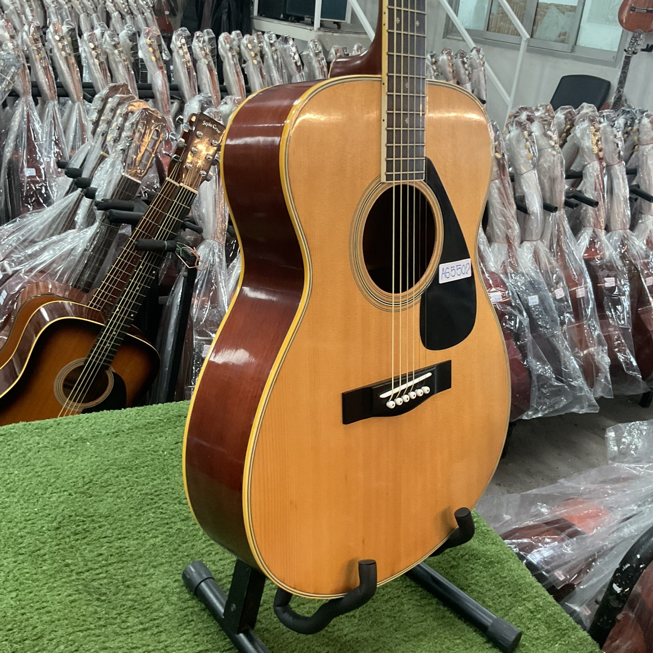 กีต้าร์โปร่ง YAMAHA : FG-252D