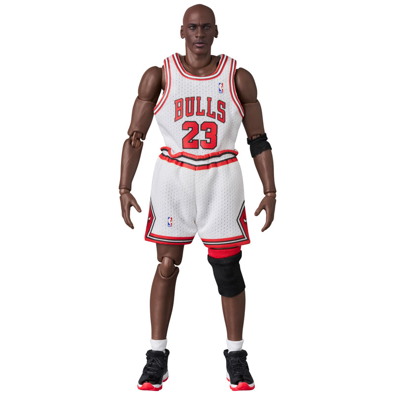 MAFEX No.255 MAFEX Michael Jordan (Chicago Bulls HOME)(Pre-order)