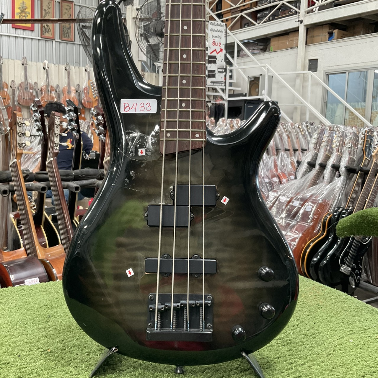 กีต้าร์เบส SDGR BY IBANEZ