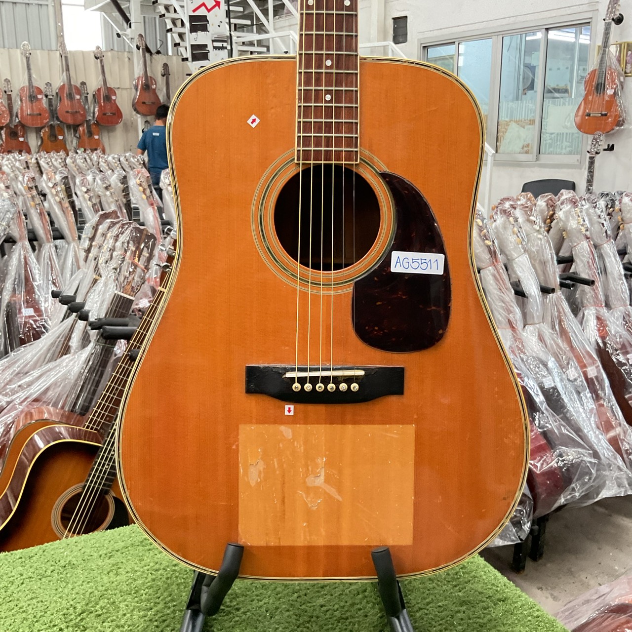 กีต้าร์โปร่ง MORRIS : SPECIAL