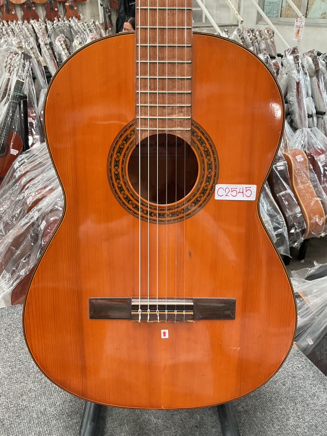 กีต้าร์คลาสสิค Zen-on Gut : No.50