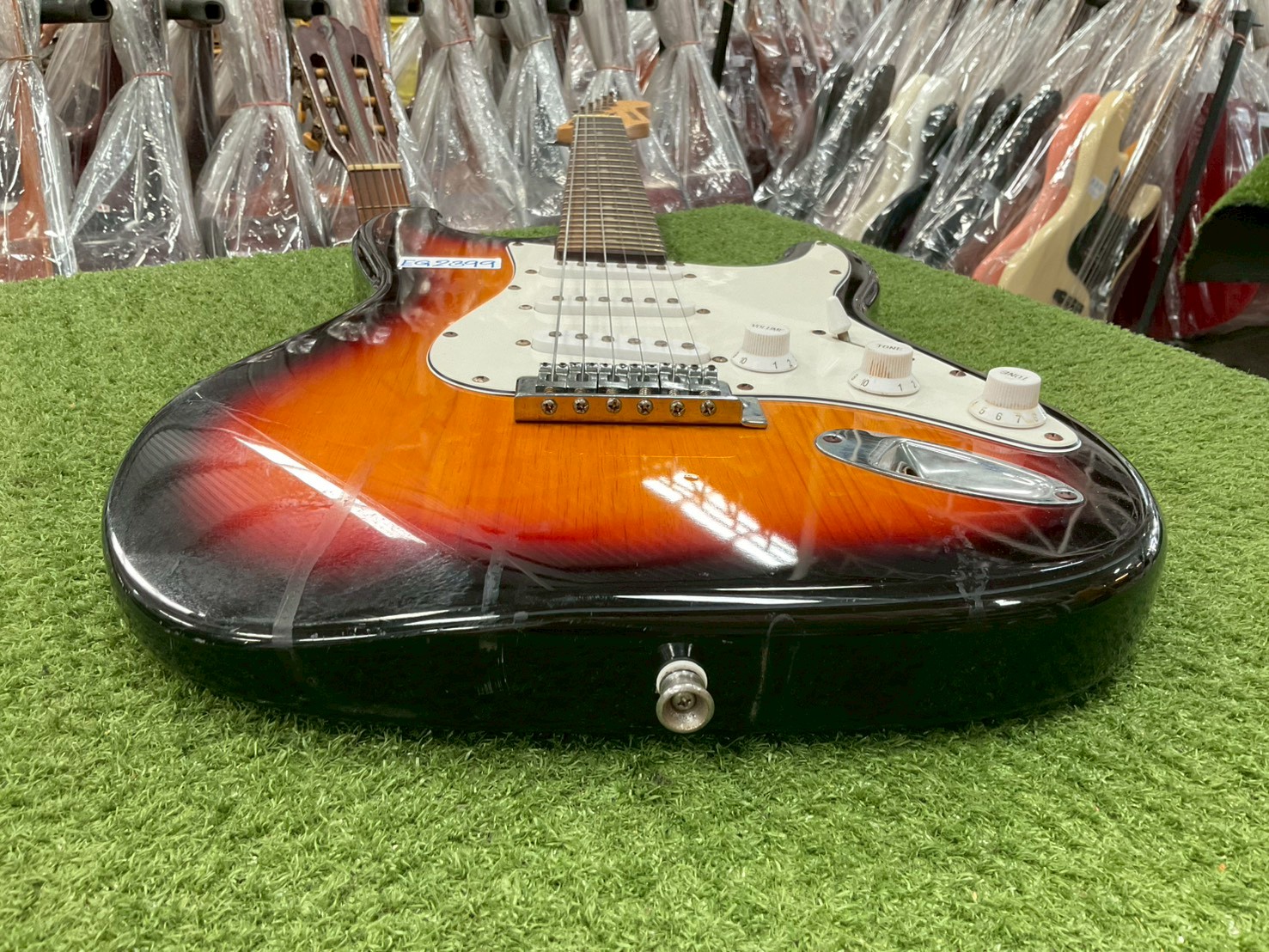 กีต้าร์ไฟฟ้า SELDER