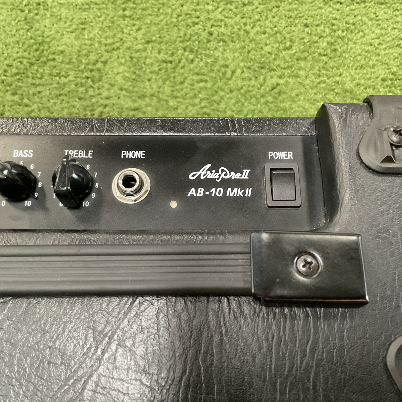 แอมป์กีต้าร์ Aria Pro II : AG-10 MkII