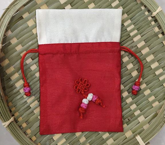 กระเป๋าเกาหลี กระเป๋าผ้าเกาหลี ถุงผ้าใส่ของสไตล์เกาหลี 한국 전통 복주머니 한국 컬러 스트립 복주머니 선물