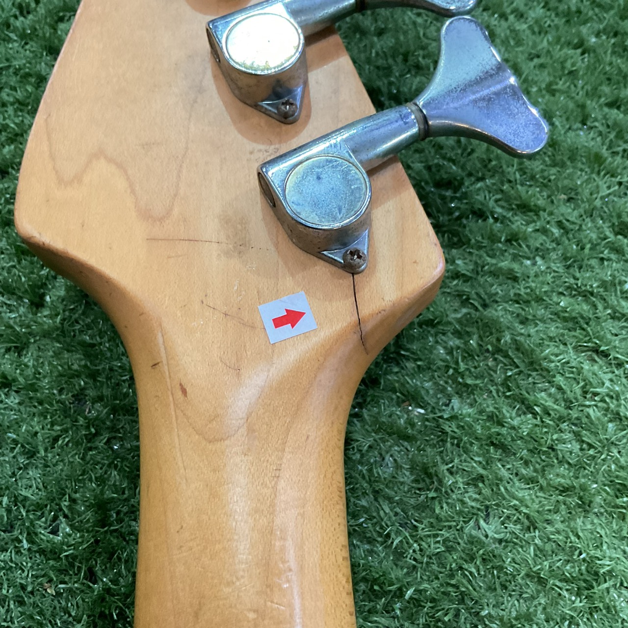 กีต้าร์เบส FERNANDES