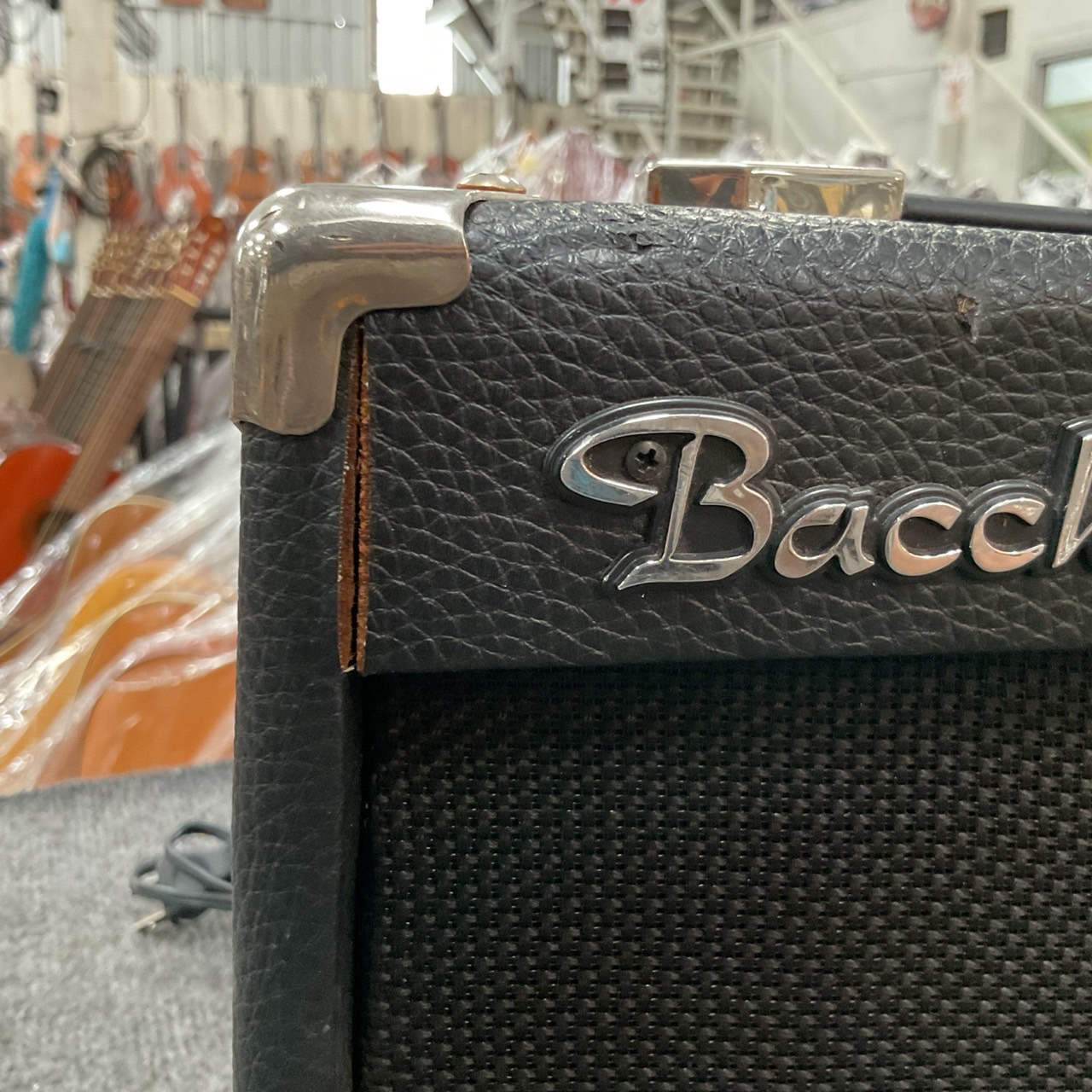 แอมป์กีต้าร์ Bacchus : BGA-10