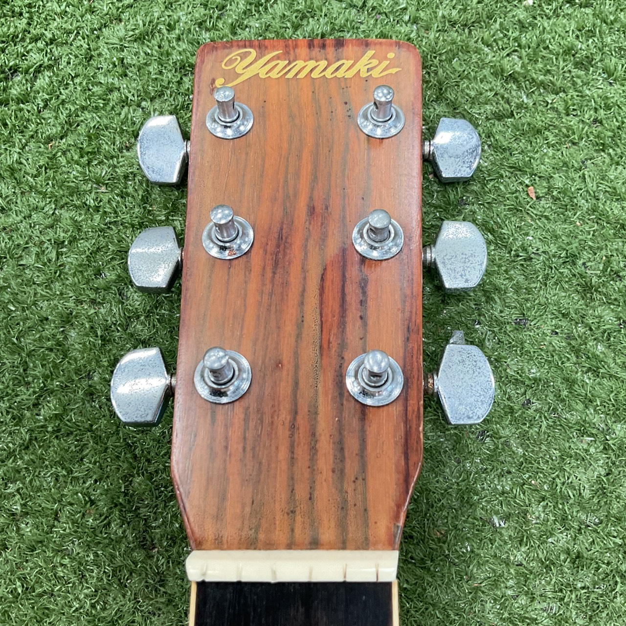 กีต้าร์โปร่ง Yamaki : No.120