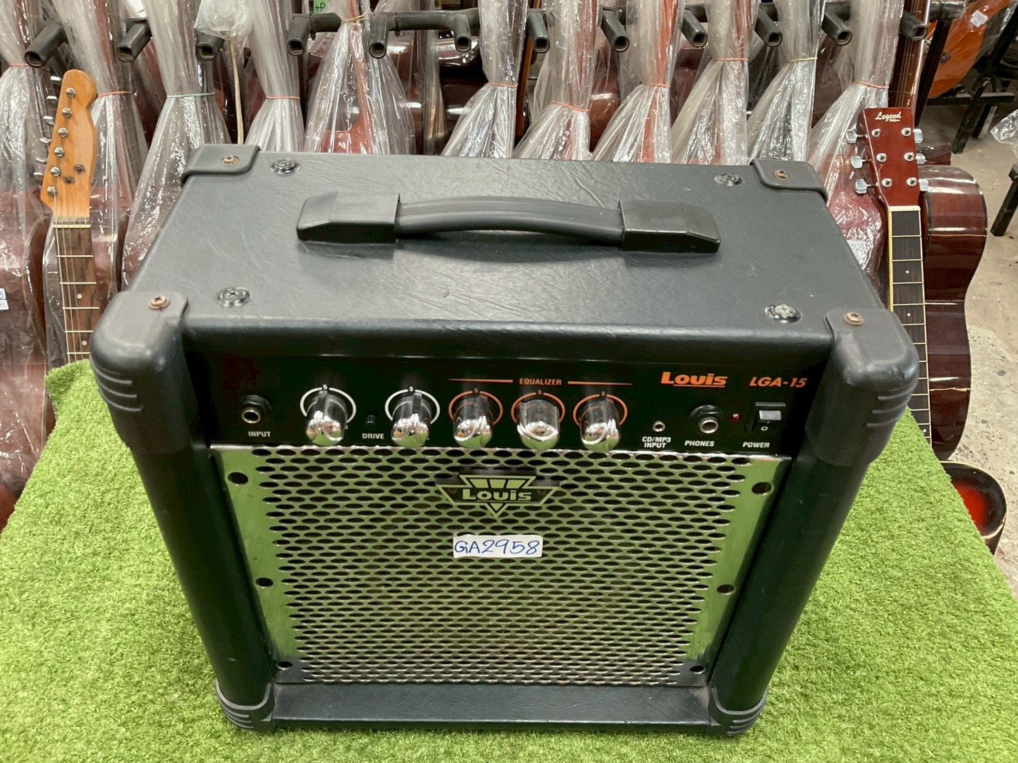 แอมป์กีต้าร์ Louis : LGA-15