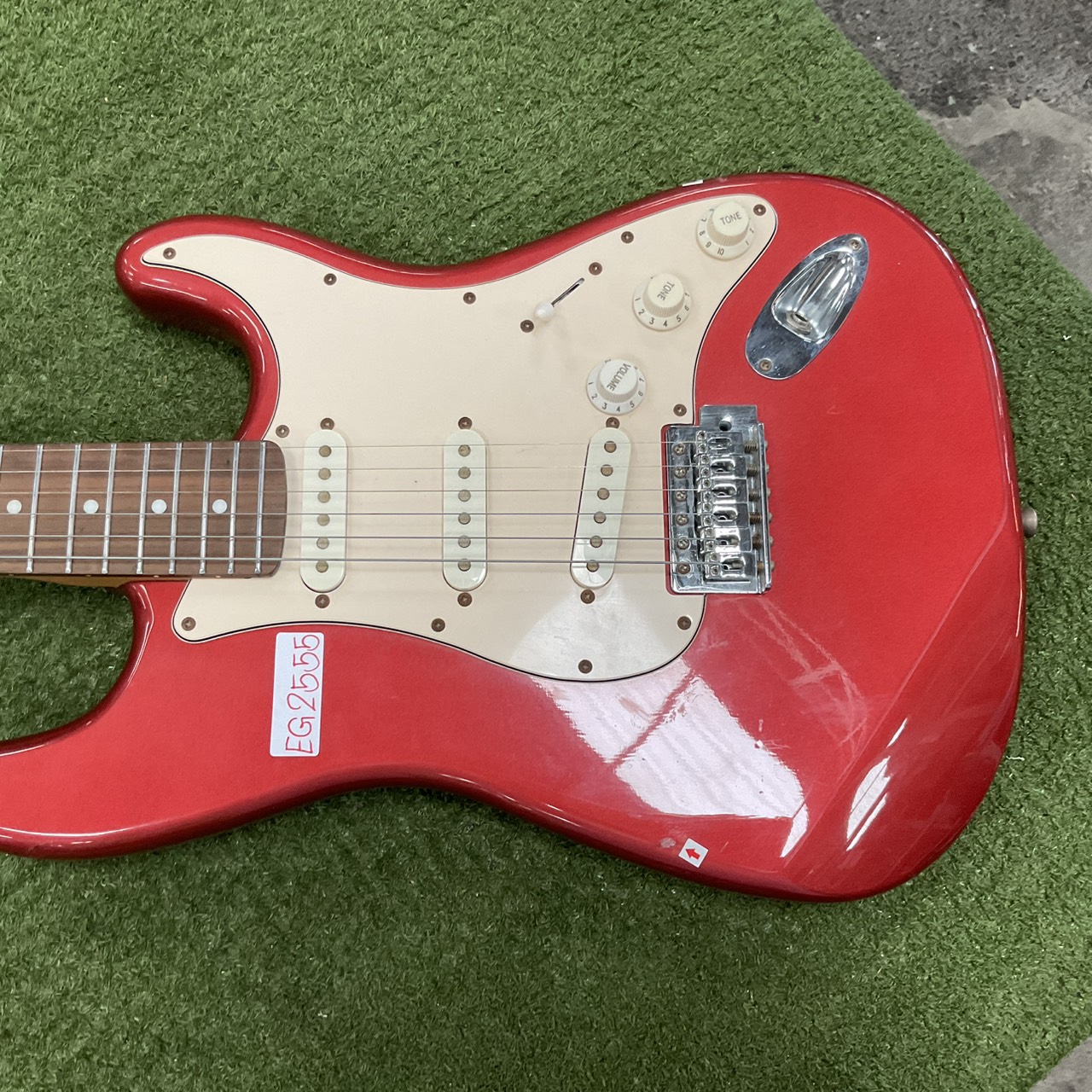 กีต้าร์ไฟฟ้า BUSKER'S