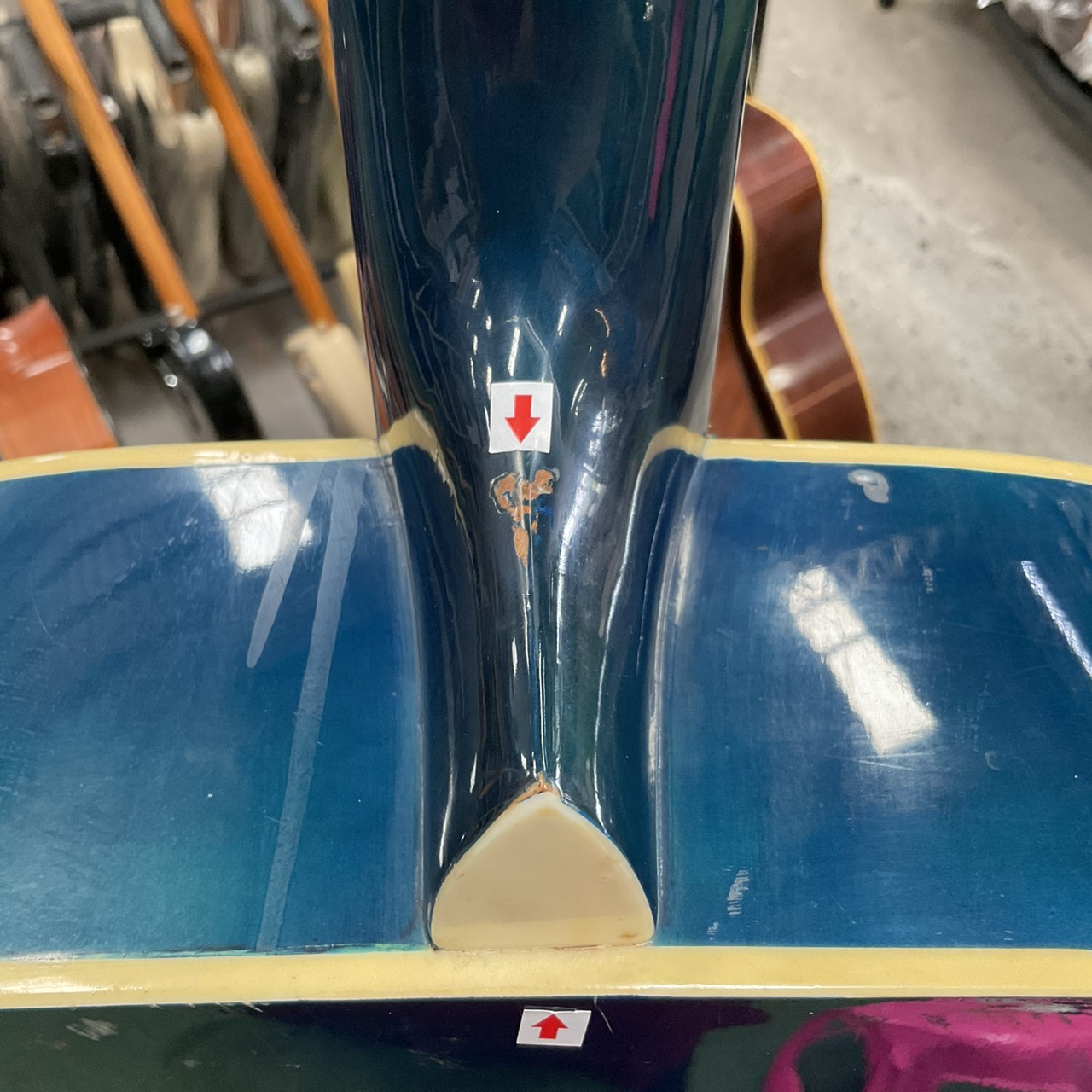 กีต้าร์โปร่ง Barclay : MD-120BLS