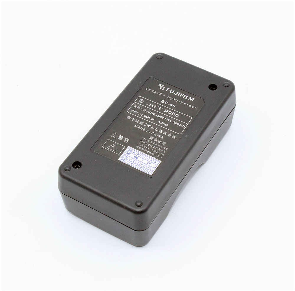 แท่นชาร์จแบตกล้อง Fuji รุ่น BC-40 (NP-40)