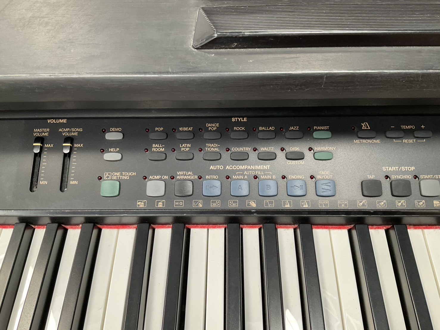 เปียโน YAMAHA : CVP-92 สินค้าไม่พร้อมใช้งาน (ต้องซ่อม)