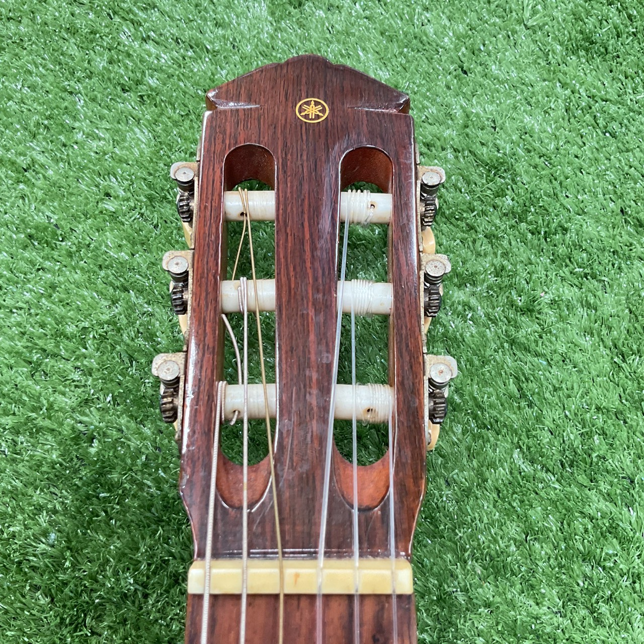 กีต้าร์คลาสสิค YAMAHA : G-85D