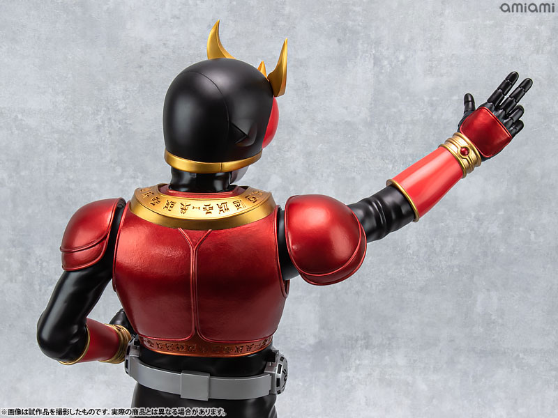 [Exclusive Sale] Ultimate Article Kamen Rider Kuuga (Mighty Form) Complete Figure(Pre-order)(Single Shipment)